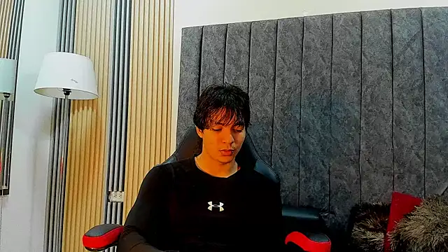 toji luxxer online show from 12-18-25, 09:10