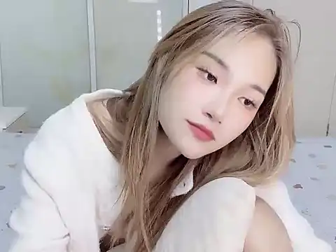 W-Sunflower online show from 09-18-25, 04:42