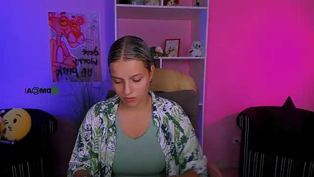 kaela spell  online show from 09-22-25, 09:00