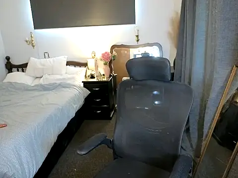 ZoeyJohnson online show from 03-05-26, 03:57