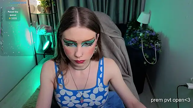 KarenSmitht online show from 01-10-26, 01:57