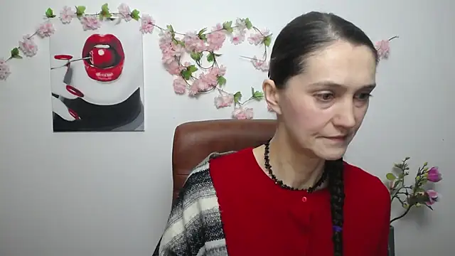 TayaFinch online show from 11-28-25, 01:25