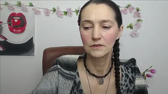 TayaFinch online show from 02-03-26, 01:05