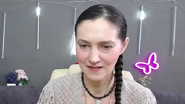 TayaFinch online show from 03-11-26, 01:17