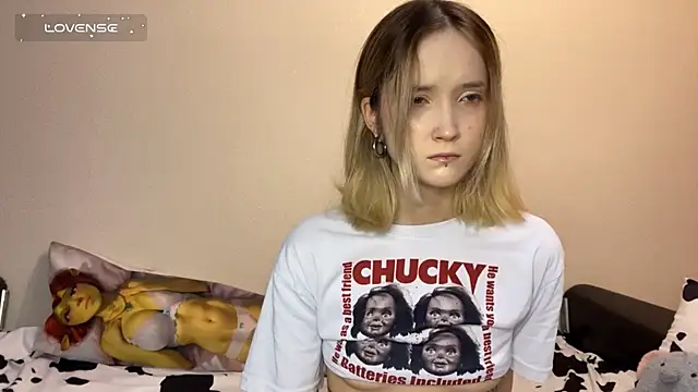 Snapshot of SoftcoreAlly chatting on 11-15-25, 02:24 SoftcoreAlly online show from 11-15-25, 02:24