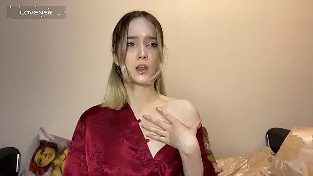 Snapshot of SoftcoreAlly chatting on 11-24-25, 01:11 SoftcoreAlly online show from 11-24-25, 01:11