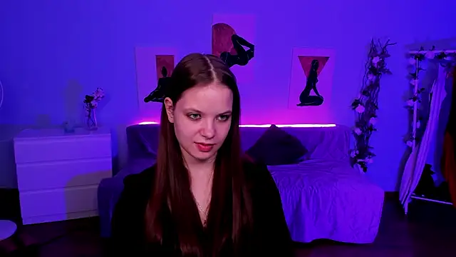 Snapshot of BetsyKiss chatting on 04-15-26, 07:58 BetsyKiss online show from 04-15-26, 07:58