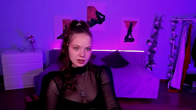 Snapshot of BetsyKiss chatting on 04-29-26, 05:30 BetsyKiss online show from 04-29-26, 05:30