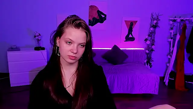Snapshot of BetsyKiss chatting on 06-02-26, 05:04 BetsyKiss online show from 06-02-26, 05:04