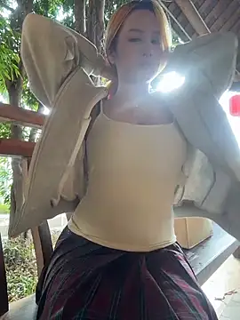 yuki june online show from 12-19-25, 07:59