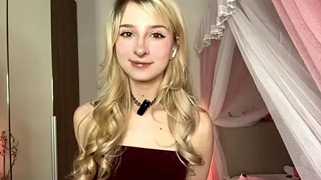 FridaAaberg online show from 01-10-26, 08:05