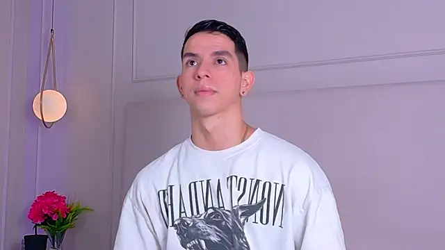 Snapshot of ZaneDawson chatting on 10-03-25, 03:14 ZaneDawson online show from 10-03-25, 03:14