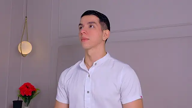 Snapshot of ZaneDawson chatting on 10-07-25, 03:36 ZaneDawson online show from 10-07-25, 03:36