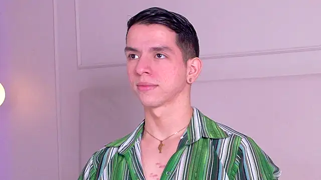 Snapshot of ZaneDawson chatting on 10-08-25, 03:48 ZaneDawson online show from 10-08-25, 03:48