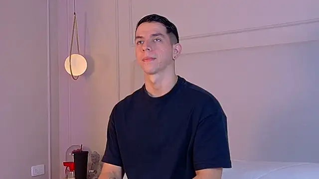 Snapshot of ZaneDawson chatting on 10-16-25, 11:44 ZaneDawson online show from 10-16-25, 11:44