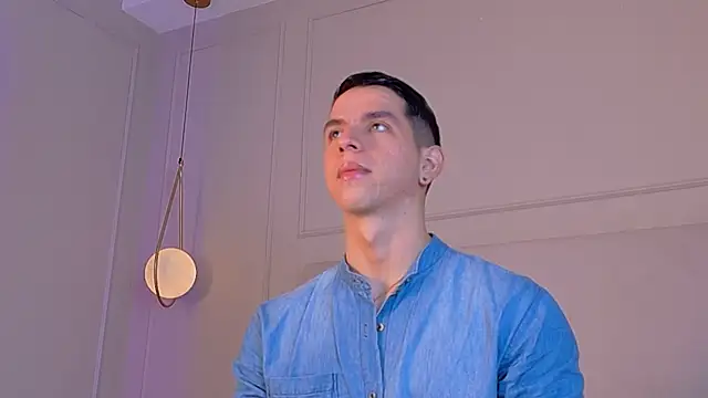 Snapshot of ZaneDawson chatting on 10-17-25, 11:35 ZaneDawson online show from 10-17-25, 11:35