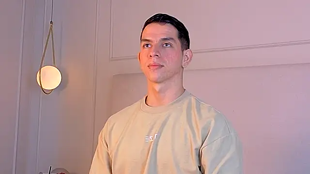 Snapshot of ZaneDawson chatting on 10-21-25, 03:40 ZaneDawson online show from 10-21-25, 03:40