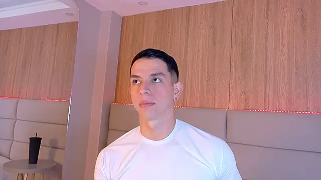 Snapshot of ZaneDawson chatting on 11-01-25, 07:27 ZaneDawson online show from 11-01-25, 07:27