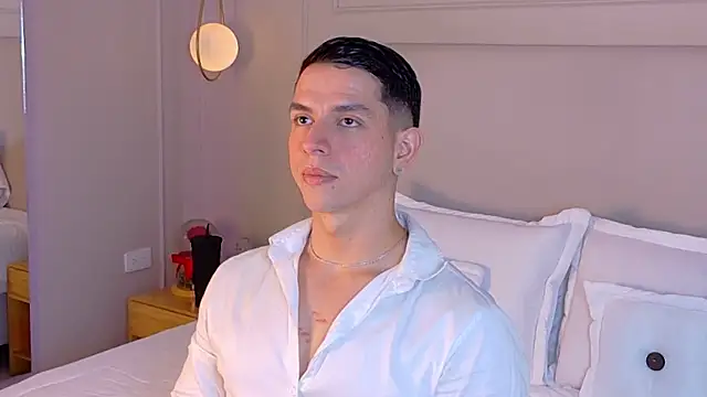 Snapshot of ZaneDawson chatting on 11-09-25, 03:38 ZaneDawson online show from 11-09-25, 03:38