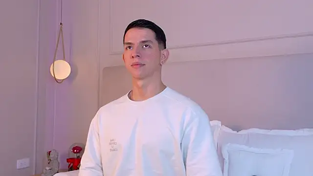 Snapshot of ZaneDawson chatting on 11-18-25, 03:12 ZaneDawson online show from 11-18-25, 03:12