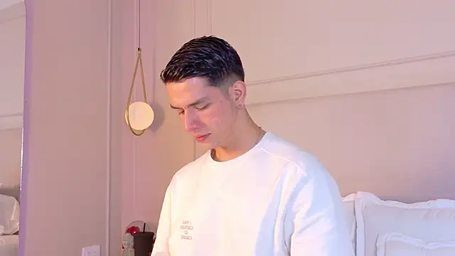 Snapshot of ZaneDawson chatting on 12-02-25, 04:07 ZaneDawson online show from 12-02-25, 04:07