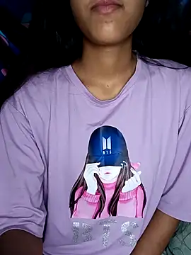 Snapshot of reetika6375 chatting on 10-06-25, 07:44 reetika6375 online show from 10-06-25, 07:44