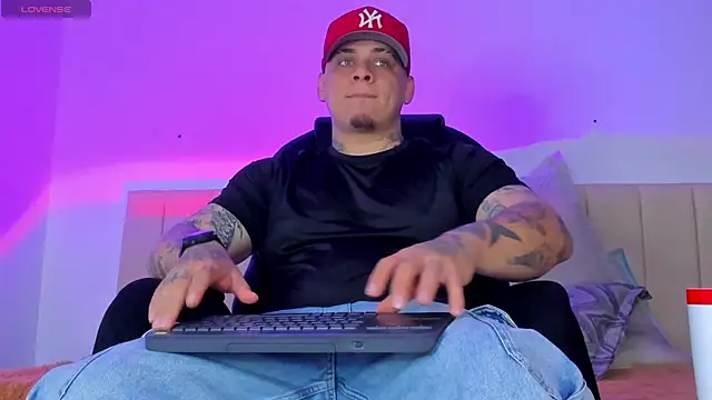 denis munera online show from 09-18-25, 12:07