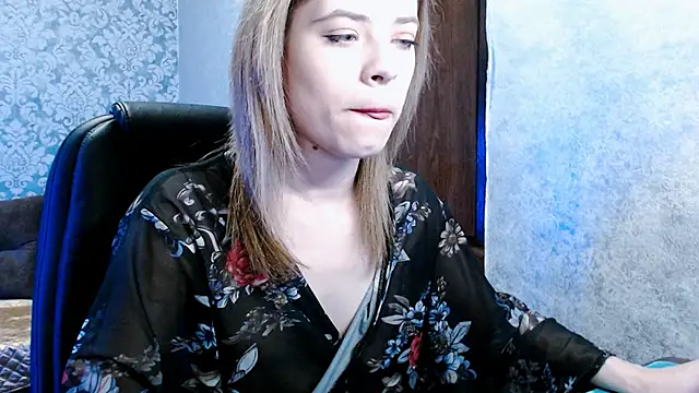 Kate  Loves online show from 03-14-26, 07:41