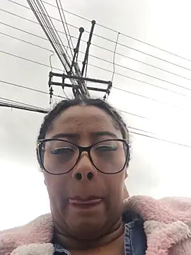 Snapshot of Ebony-Goddess19 chatting on 10-06-25, 06:49 Ebony-Goddess19 online show from 10-06-25, 06:49