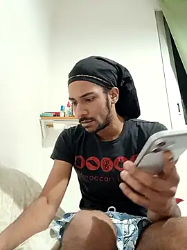 Snapshot of Mikaaa97 chatting on 11-20-25, 06:02 Mikaaa97 online show from 11-20-25, 06:02