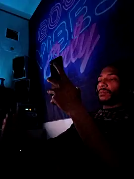 Mikaaa97 online show from 04-14-26, 12:05