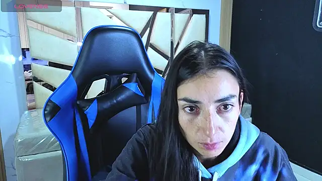 Maily a  online show from 04-09-26, 03:06