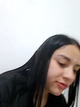 Amy Ferreira online show from 09-24-25, 06:33