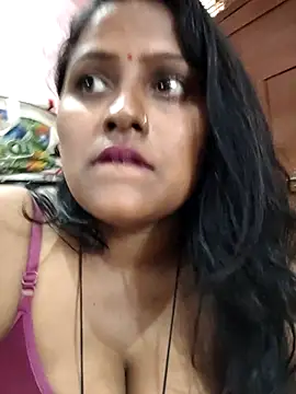 Jasmine Januja online show from 05-06-26, 03:57