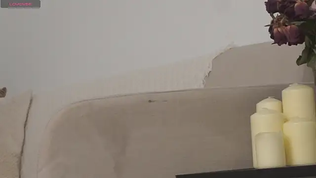 adisson fox online show from 12-22-25, 07:16