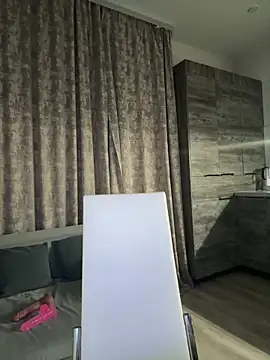 Snapshot of MissOyee chatting on 02-03-26, 07:41 MissOyee online show from 02-03-26, 07:41