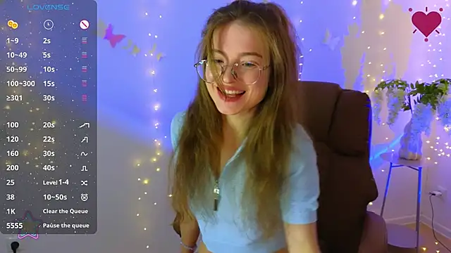 Snapshot of Katyaa_Lover chatting on 07-04-26, 07:42 Katyaa Lover online show from 07-04-26, 07:42