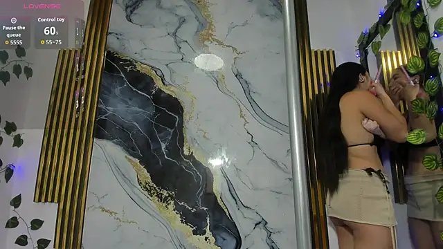 Snapshot of brittanyy20 chatting on 11-06-25, 09:32 brittanyy20 online show from 11-06-25, 09:32