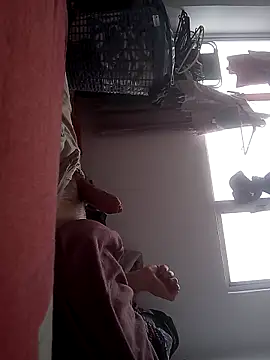 Snapshot of MarlonRav7 chatting on 09-26-25, 01:15 MarlonRav7 online show from 09-26-25, 01:15