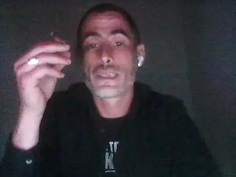 Snapshot of LeLoup49 chatting on 03-09-26, 10:14 LeLoup49 online show from 03-09-26, 10:14