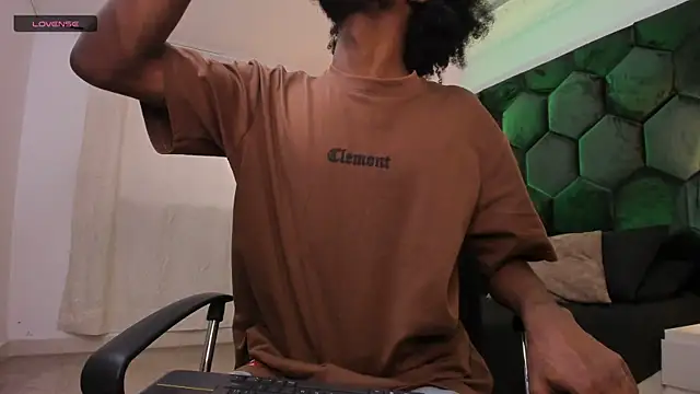AllexJacob online show from 05-21-26, 01:07