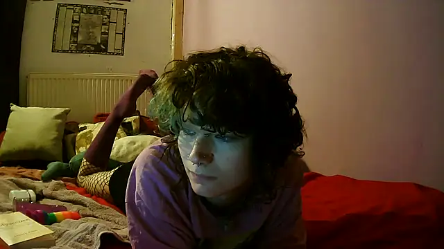 Snapshot of Nydia_Levine chatting on 10-06-25, 03:31 Nydia Levine online show from 10-06-25, 03:31