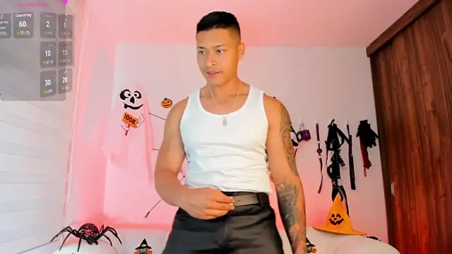 Snapshot of abu_dhabi_21 chatting on 10-16-25, 01:28 abu dhabi 21 online show from 10-16-25, 01:28