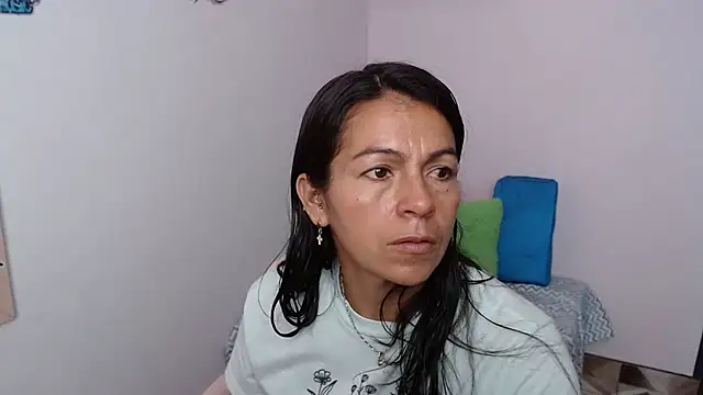 camilavargas  online show from 03-13-26, 07:20