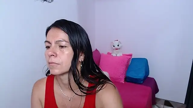 camilavargas  online show from 04-01-26, 09:01