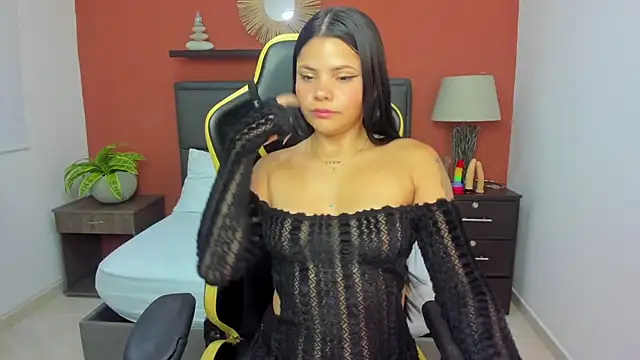 Snapshot of molly_lovee_ chatting on 09-29-25, 12:10 molly lovee online show from 09-29-25, 12:10