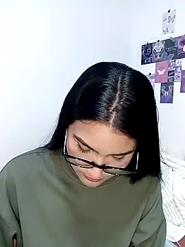 Renata Zoe online show from 10-01-25, 01:00