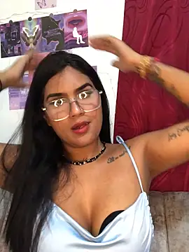 Renata Zoe online show from 11-23-25, 01:49