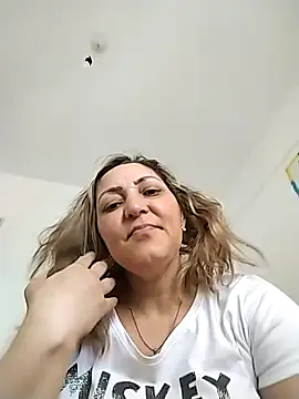 Lunita86 online show from 12-05-25, 02:25