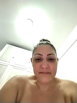 Lunita86 online show from 02-11-26, 03:33